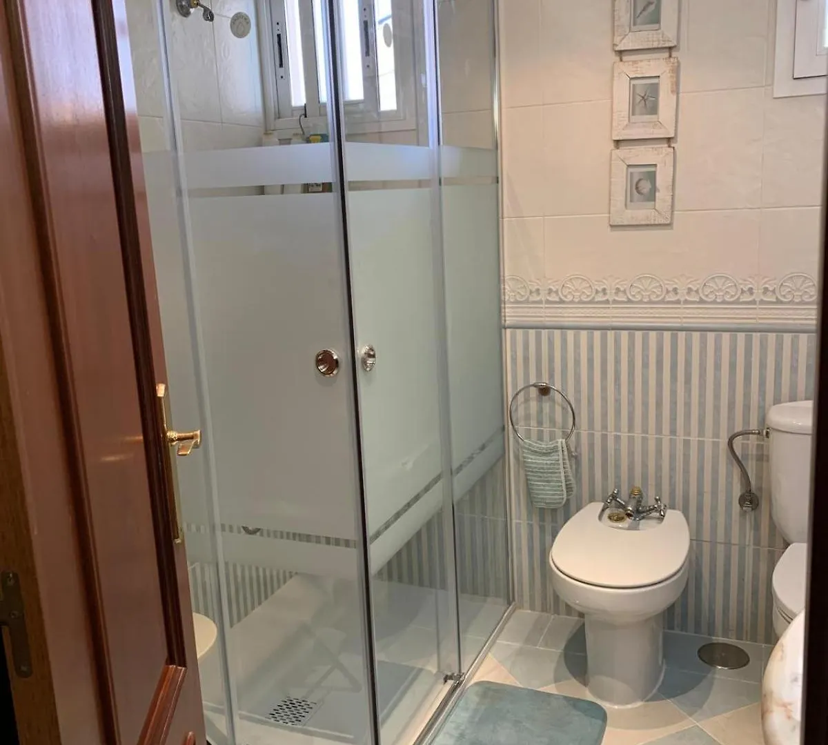 Fuengirola Beach De Luxe Apartment 0*,  Spain